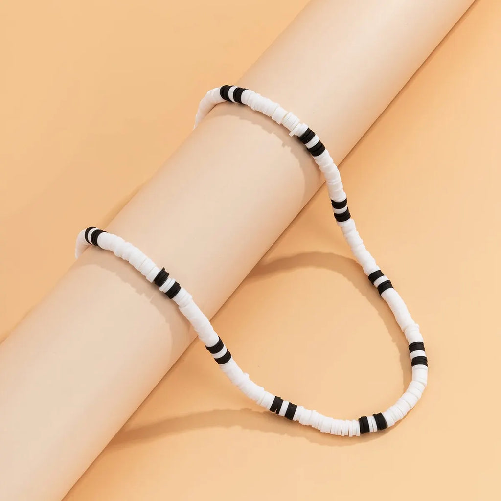 Boho Simple Polymer Clay Black and White Choker Necklace for Women Men Summer Vintage Short Clavicle Chain Party Jewelry Gift
