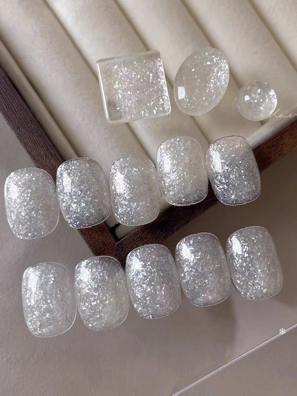 12ML Milky White Gel Polish-High Gloss Finish with Fine Glitter Shimmer  2026 New Style All-Match White Nail Gel for Salon&DIY